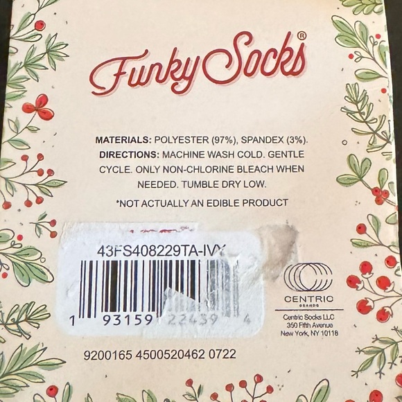 Egg Nog Funky Crew Socks Holiday Winter Themed Socks in Gift Box NWT - Picture 4 of 6